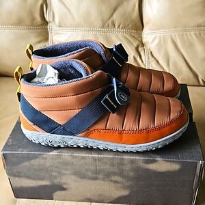 NIB Chaco Women's Ramble Puff Linear Shoe Boot 10 brown